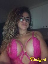 katy-prive-ontvangst-via-kinky-6960641d6b12d800131429c7