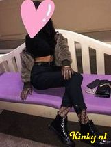 yonelya-escort-via-kinky-69551badc29d42001343ff14