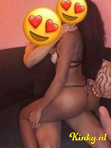 gabriëlla-&-noa-virtual-sex-via-kinky-697a35786b12d800131444dc