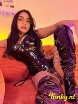 luiza-bdsm-via-kinky-696e8711cc37e300130e4c41