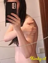 esmin-escort-via-kinky-695975fdd704cb0013a11eca