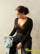 christine-virtual-sex-via-kinky-69813ee6bce2af001464773a