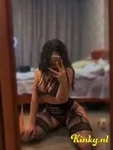 maxim-virtual-sex-via-kinky-6978a9732ec2c000132bf7d4