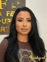 sara-escort-via-kinky-698af3e424dc280012d85817