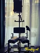 meesteres-desade-bdsm-via-kinky-698ddb372369ed0013289bcd