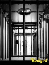 meesteres-desade-bdsm-via-kinky-698ddb1d8d370e0013a0f5e9