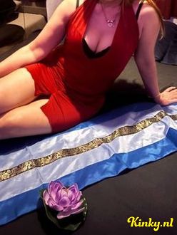 nancy-erotische-massage-via-kinky-699774fd8abe7d0014b4fd6d