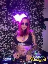 nathalya-prive-ontvangst-via-kinky-696a581b5ed0c00012129d65