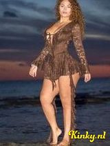 Aranza - Exotic women love parties and sex !