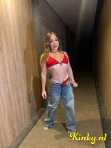 camilla-prive-ontvangst-via-kinky-698ee4faded8b90013cd7aba