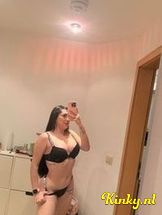 hellen-prive-ontvangst-via-kinky-6964e57a5ed0c000121296f6