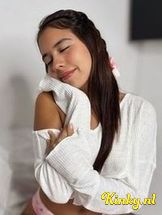 sofia-virtual-sex-via-kinky-696273f9bce2af0014645b70