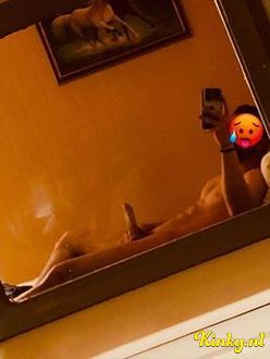 robin-escort-via-kinky-696fbb72bedbf800144accbb