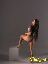 chanel-prive-ontvangst-via-kinky-696e2742fba79a0013a747f6