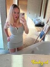 beatris-virtual-sex-via-kinky-69669ff2be88c300149a88f5