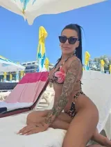 Alesia - Here for u and for your dreams