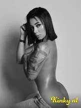 saray-prive-ontvangst-via-kinky-6996e48cf4281f0012ac755c