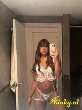 sofía-escort-via-kinky-69684cdbbedbf800144ac2f4