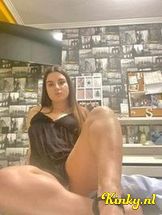 alina-virtual-sex-via-kinky-69688123be88c300149a8ab0