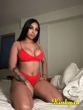 emilly-prive-ontvangst-via-kinky-6985bf895ed0c0001212b4bc