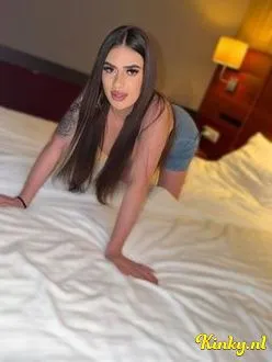 selena-prive-ontvangst-via-kinky-696903e7baaf3f00136be564