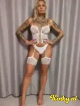 roxsana-escort-via-kinky-69b1653ea5cddf0013944a60