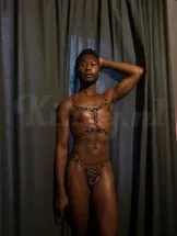 kemi-erotische-massage-via-kinky-6a14d901e2603c0013a3382f