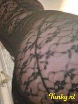 sophie-escort-via-kinky-696cca1bbce2af00146463f3