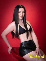 camila-escort-via-kinky-696d5a48fba79a0013a746e0