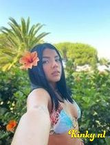 Mia - Colombian hottie