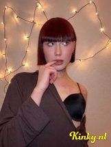 scarlett-virtual-sex-via-kinky-697795a211aba900140353da