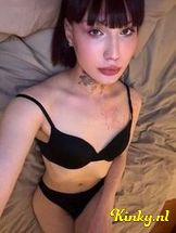 scarlett-virtual-sex-via-kinky-697795a3bce2af0014646de3