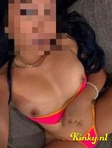 yara-virtual-sex-via-kinky-6984c8d8bedbf800144ae04a