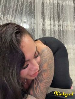 valentina-escort-via-kinky-698a6a754e42b000133d946d