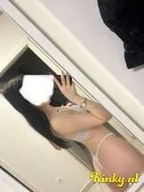 larisa-prive-ontvangst-via-kinky-6978b6462ec2c000132bf7df