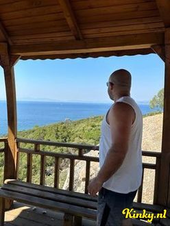 colinn-escort-via-kinky-69778ed25ed0c0001212a68b