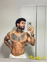 lennon-prive-ontvangst-via-kinky-6973a563bce2af0014646bc3