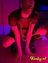 anton-escort-via-kinky-697642b52ec2c000132bf5c7