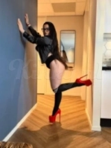 shantal-&-maria-escort-via-kinky-69c223067b27450013e4669d
