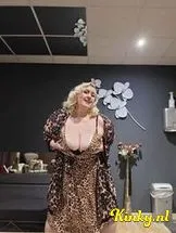 valentina-prive-ontvangst-via-kinky-697b3eb495d4d60013674e5e