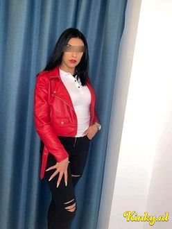 kim-escort-via-kinky-697a05dabce2af0014647170