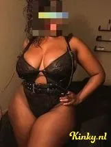 nicol-erotische-massage-via-kinky-69833bacac6ef70013cbb67b