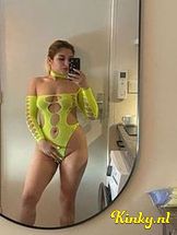 trina-bdsm-via-kinky-697a2db0fba79a0013a75357