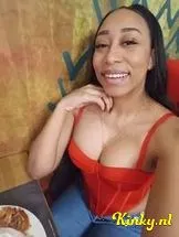 sasha-virtual-sex-via-kinky-697aab56bedbf800144ad806