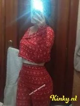 lucy-erotische-massage-via-kinky-69832fb2ac6ef70013cbb66b