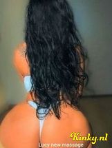 lucy-erotische-massage-via-kinky-69832f0fac6ef70013cbb669