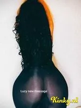 lucy-erotische-massage-via-kinky-69832f3c95d4d6001367546a