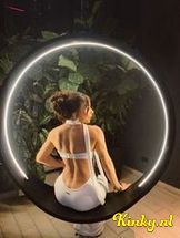 aisha-prive-ontvangst-via-kinky-699c5f36afdacb001396f996