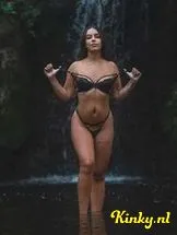 tahlia-escort-via-kinky-697e5758bedbf800144adb29