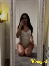 zôee-virtual-sex-via-kinky-69a62b9795f3f30014f2956c